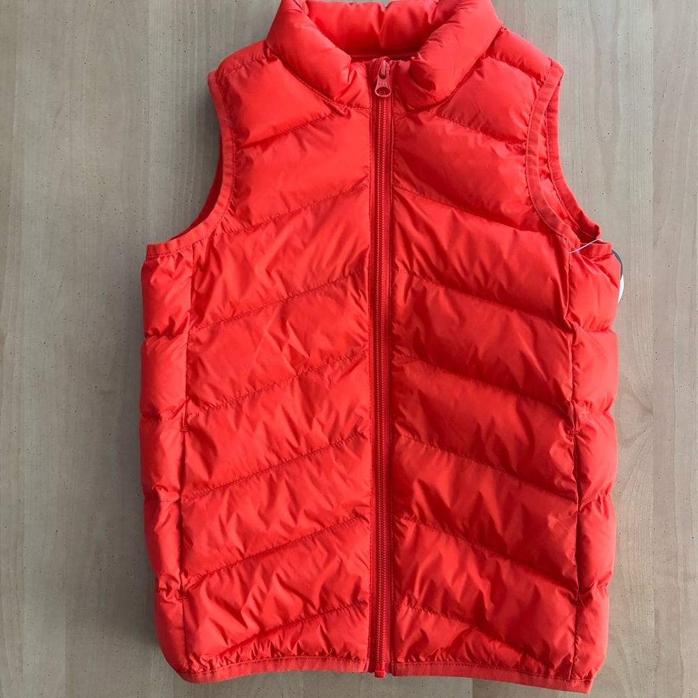 Wonder Nation Bright Orange Kids Puffer Vest. Size 5T. Packable. NWT